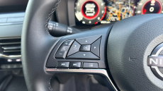 Nissan Juke 1.0 DiG-T N-Connecta 5dr Petrol Hatchback